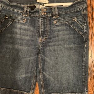Women White House Black Market Denim Shorts size 8